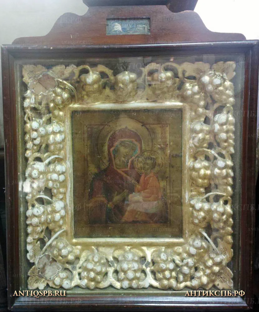 16948. Икона в киоте. Дерево, темпера. ХIХ век. 